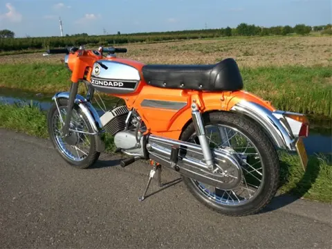 Gevraagd zundapp Bromfietsen oldtimers