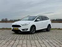 Ford Focus Wagon 1.5 Titanium|17"LM|Stoel/Stuur Verwarming