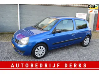 Renault Clio 1.2 Campus Accès Stuurbekrachtiging Jaar APK