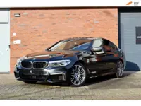 BMW 5-serie M550i xDrive High Executive 4.4 V8 PANO HK SFEER