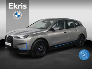 BMW iX xDrive40 Business Edition Plus 77 kWh | Driving Assistant Professional| voorstoelen verwarmd 