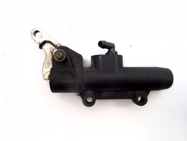 Used rempomp achter v50-2/3 brembo /A