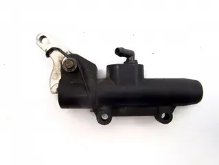 Used rempomp achter v50-2/3 brembo /A