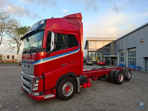 Volvo FH16-750 / BIG AXLE / VEB+ / ONLY:679711 KM / TECHNICAL 70TON / 9TON FRONT AXLE / INLINER / FU