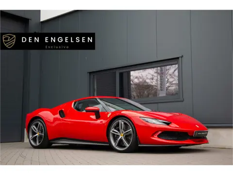 Ferrari 296 GTB 3.0 V6 Rosso Corsa | Lift | JBL | Ceramic | Passenger Display | Head Up | Carbon | D