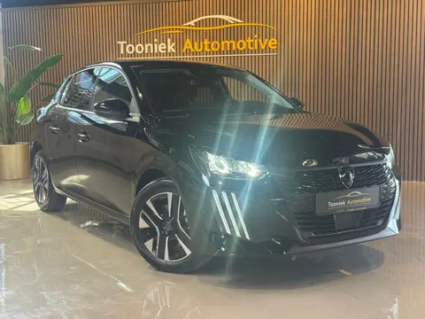 Peugeot 208 1.2 Hybrid 110 e-DCS6 Allure Navigatie LMV Black Edtion Cruise Control  Apple Care play