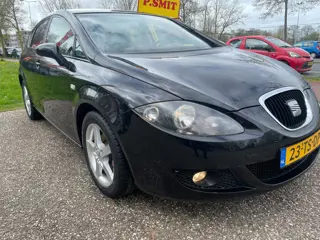 SEAT Leon 1.6 Sportstyle AIRCO CRUISE CONT 17inH