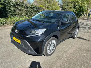 Toyota Aygo X 1.0 VVT-i MT Play