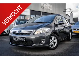Toyota Auris 1.8 Full Hybrid Limited ✅ Automaat | Trekhaak | Betrouwbaar & zuinig | NL AUTO
