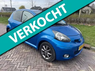 Toyota Aygo 1.0-12V Dynamic Navigator-Airco-97000 km