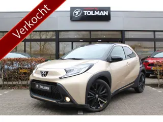 Toyota Aygo X 1.0 VVT-i MT Premium Cabrio 2e Paasdag open van 10:00 - 15:00 | Rijklaar | Stoelverwar
