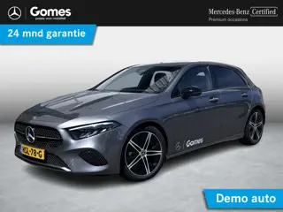 Mercedes-Benz A-klasse 180 Star Edition Luxury | Panoramadak | Night Pakket | Dodehoekassistent | Sf