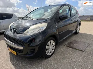 Peugeot 107 1.0-12V Accent Airco Elektrische ramen 5deurs APK