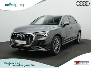 Audi Q3 45 TFSI e 245 pk S-Line | Achteruitrijcamera | Elektrische achterklep | Navigatie | Carplay 
