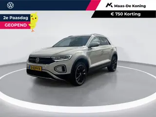 Volkswagen T-Roc 1.5 TSI 150pk DSG Life · Trekhaak · Stoelverwarming · Apple/Android Car Play · Navi