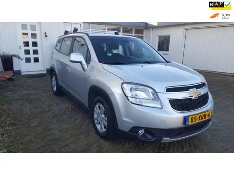 Chevrolet Orlando 1.8 LT, keurige en zeer goede 7 persoons auto,Nwe distributie in november 25,APK t