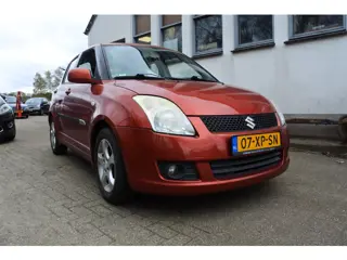 Suzuki Swift 1.3 Shogun 5 drs nw apk 7-4-2027 div. exstra,s