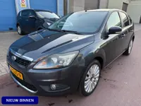 Ford Focus 1.6 Titanium 2008 Navigatie 17" LMV Cruise Control etc. Leuke en luxe uitvoering met NAP 