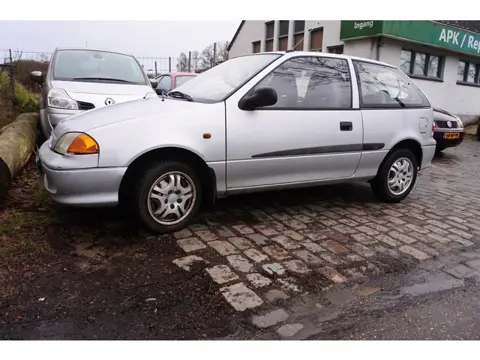 Suzuki Swift 1.3-16V Summum 13-3-2027 apk 3 drs 117 dkm