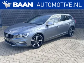 Volvo V60 2.0 T4 Business Sport | 18 inch Lichtmetalen velgen | Dubbele uitlaat |