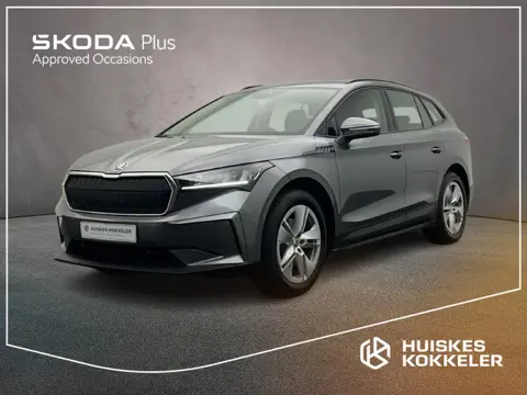 Skoda Enyaq iV 60 180pk Automaat Trekhaak, Cruise control, Achteruitrijcamera, LED koplampen, Stoelv