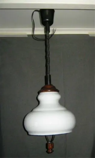 Klass. pendellamp,wit glazen kap, max 163 cm,gr.fitting,nst