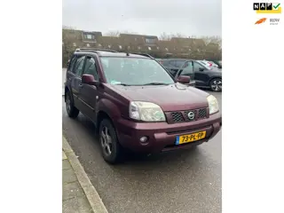 Nissan X-Trail €2250,-Automaat Airco 4X4 Trekhaak Apk