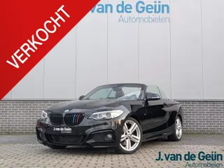 BMW 2-serie Cabrio 220i M Sport | Leder | Camera | Keyless | Navi Prof | Xenon LED