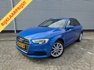 Audi A3 Sportback 30 TFSI Automaat,Cruisecontrol,Navigatie,parkeersensoren,clima,lm velgen,