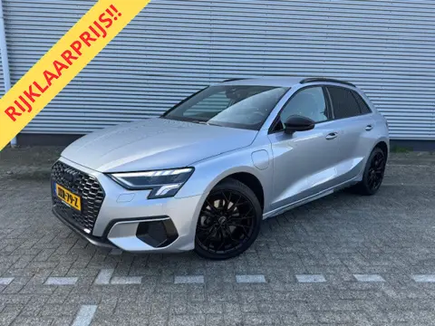Audi A3 Sportback 40 TFSI e Advanced edition 205PK,Carplay,Virtual,Cruise,LED,Parkcontrol,Stoelverwa