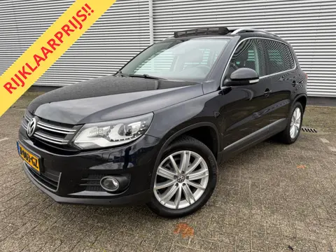Volkswagen Tiguan 2.0 TSI Sport&Style 4Motion Automaat,Panorama,Navigatie/Camera,Leder/stoelverwarmi