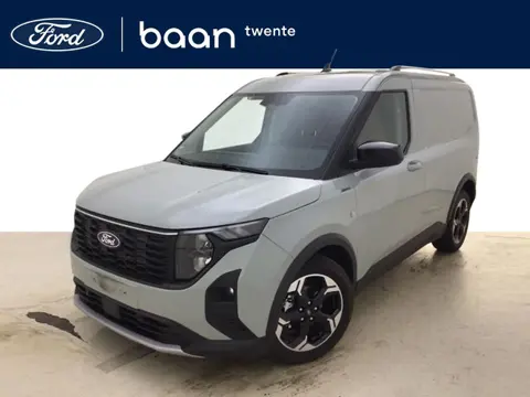 Ford Transit Courier 1.0 EcoBoost Active Automaat | Adaptive Cruise C. | BLIS | Camera | Navigatie |