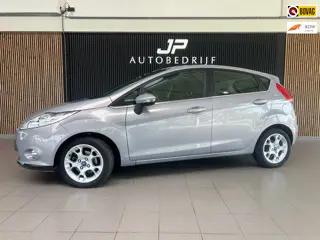 Ford Fiesta 1.4 Titanium Automaat|Airco|Lichtmetalenvelgen|5-deurs