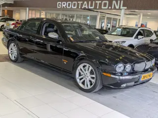 Jaguar XJR 4.2 V8 S/C Automaat 396pk Leer, Airco, Cruise control, Stoelverwarming, Youngtimer
