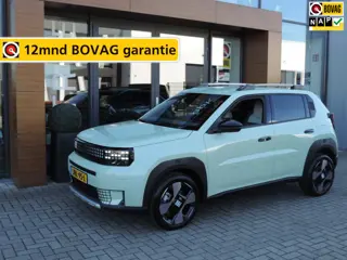 Fiat Grande Panda La Prima 11 kW 44 kWh NIEUW | Stuur/stoelverw | ECC | CarPlay | LED kopl | Camera 
