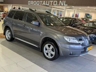 Mitsubishi Outlander 2.4 Automaat Airco, Cruise Control, Trekhaak, Stuurbekrachtiging