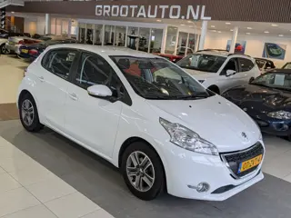 Peugeot 208 1.2 VTi Envy Airco, Cruise Control, Stuurbekrachtiging