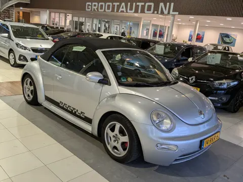 Volkswagen New Beetle Cabriolet 1.6 Highline OPKNAPPER Airco, Stuurbekrachtiging