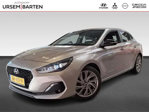 Hyundai i30 Fastback 1.0 T-GDI Premium | LED | Apple&Android auto