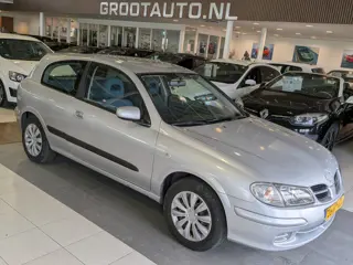 Nissan Almera 1.5 Luxury Airco, Trekhaak, Stuurbekrachtiging