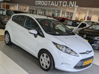 Ford Fiesta 1.25 Champion Airco, Stuurbekrachtiging