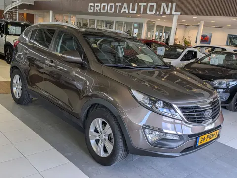 Kia Sportage 2.0 X-ecutive Plus Pack Automaat Airco, Cruise Control, Trekhaak, Stuurbekrachtiging
