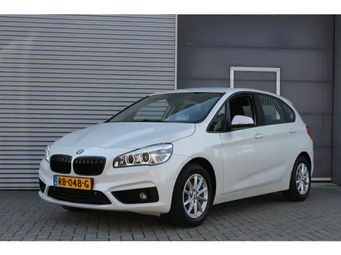 BMW 2 Serie Active Tourer 218i Corporate Lease Executive I Aut. I Navi I Climate Control I HUD