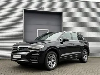 Volkswagen Touareg 3.0 TDI R-Line I Aut. I Grijs Kenteken I Leder I Navi I 56000 km