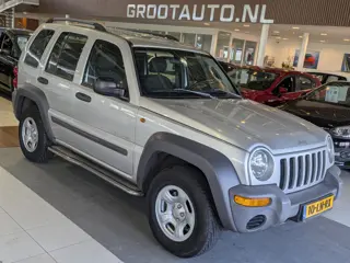 Jeep Cherokee 2.4i Sport Plus Airco, Cruise Control, Trekhaak, Stuurbekrachtiging
