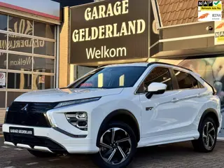 Mitsubishi Eclipse Cross 2.4 PHEV Instyle | Bi-Xenon | Full-Led | Navi | Camera | Cruise | Apple/And