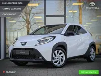 Toyota Aygo X 1.0 VVT-i MT First | Stoelverwarming | Climate Control | Camera | Led | ACC | Licht- r