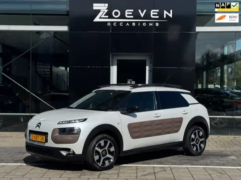 Citroen C4 Cactus 1.2 e-VTi Shine/ Automaat/ Navi