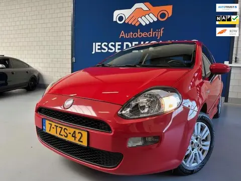 Fiat Punto Evo 0.9 TwinAir Street,bj.2014,kleur:rood,airco,sportvelgen,NAP met 168711 km.en APK tot 