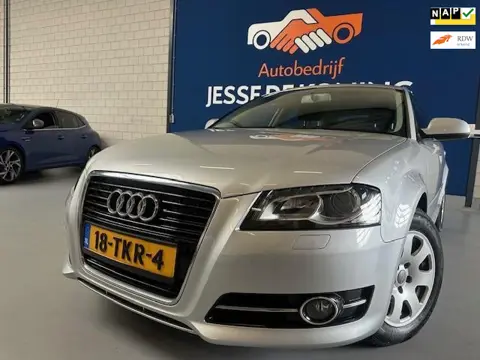 Audi A3 Sportback 1.8 TFSI Ambition Advance Automaat,bj.2012,kleur:grijs,climate,5 deurs,APK 04/2027